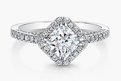 Radiant Cut Diamond Ring